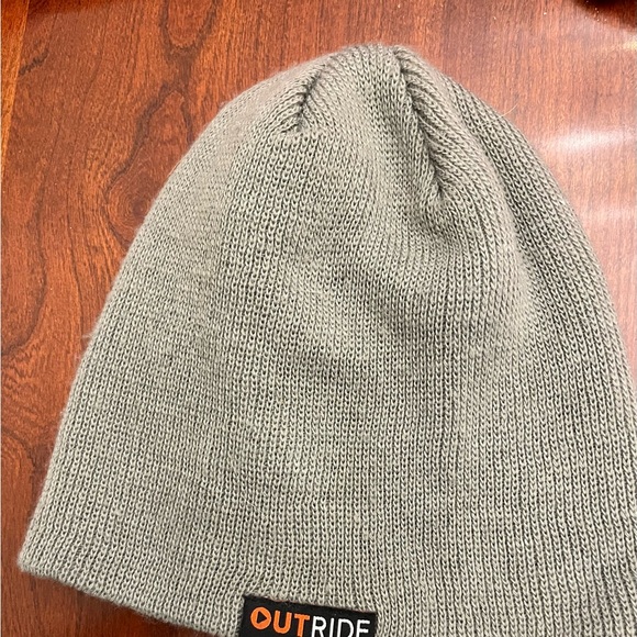 Winter Snow Hat - Picture 1 of 3
